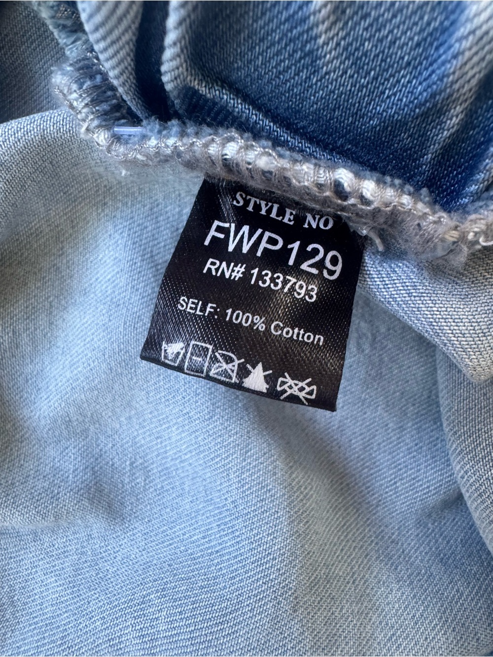 POL Wishing Star Light Wash Denim Joggers with Star Appliqués Soft Cotton Size M - Picture 3 of 8